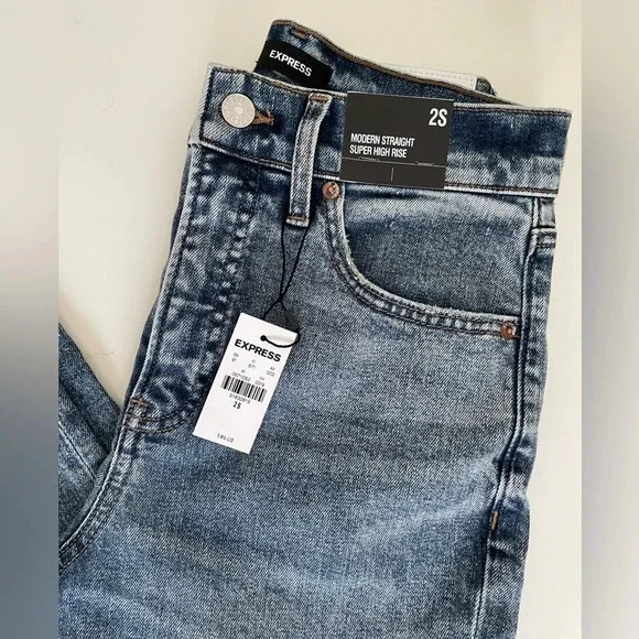 Express Modern Straight Leg Super High Rise Distressed Blue Jeans Women’s 2S NWT - Picture 4 of 14